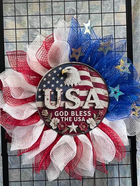 USA Patriotic Wreath